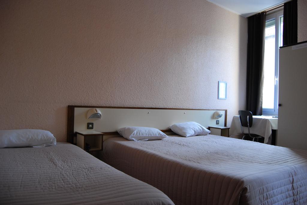 Citotel Jalade Мийо Номер фото