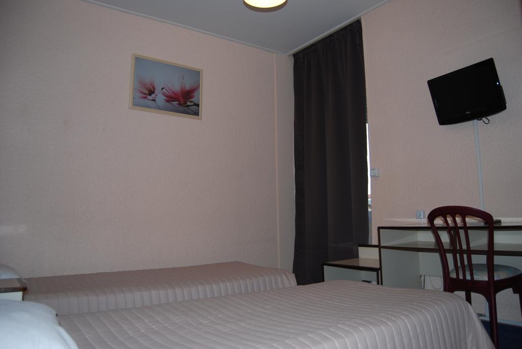 Citotel Jalade Мийо Номер фото